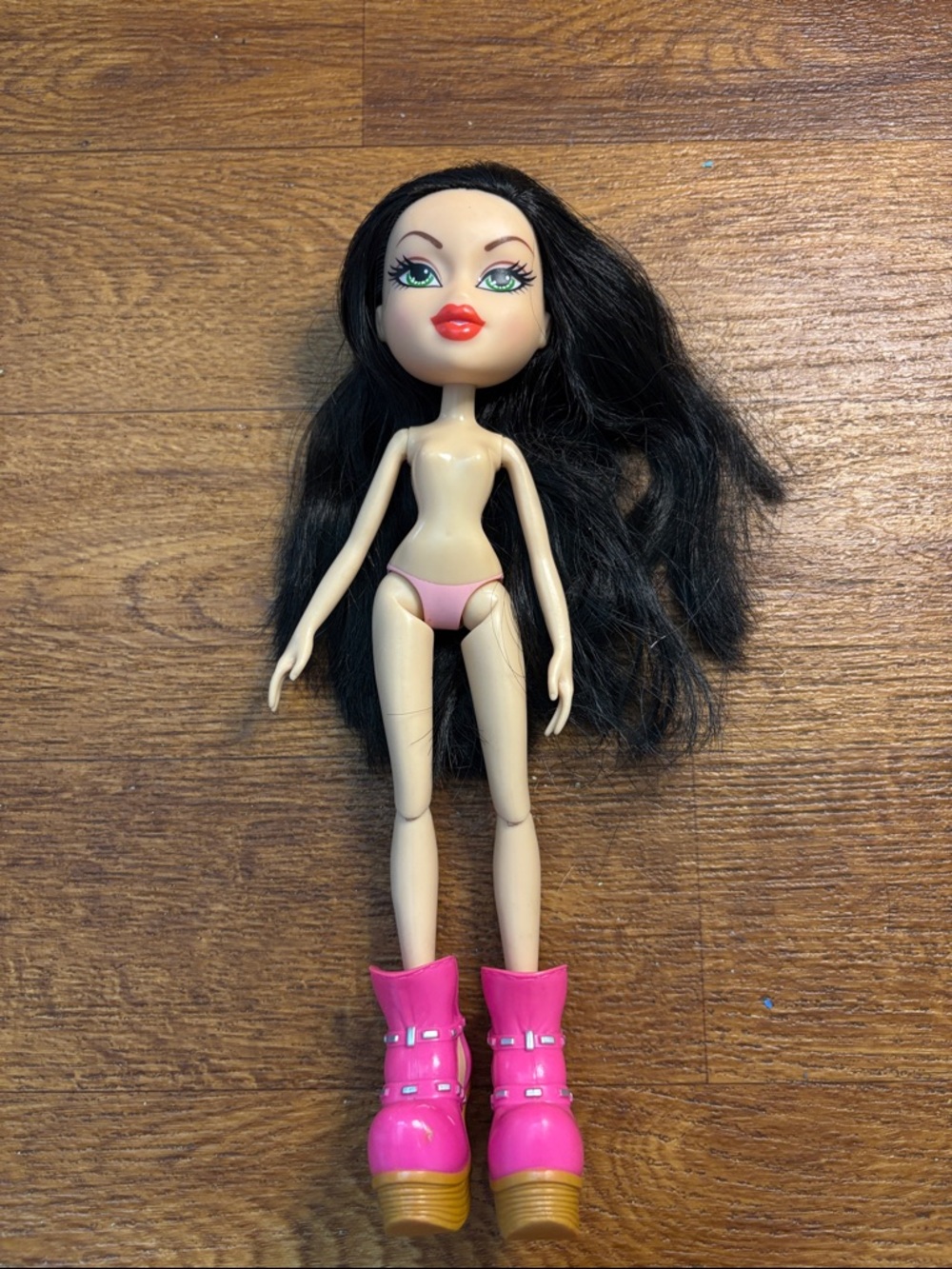 Bratz Hello My Name Is JADE Doll" MGA